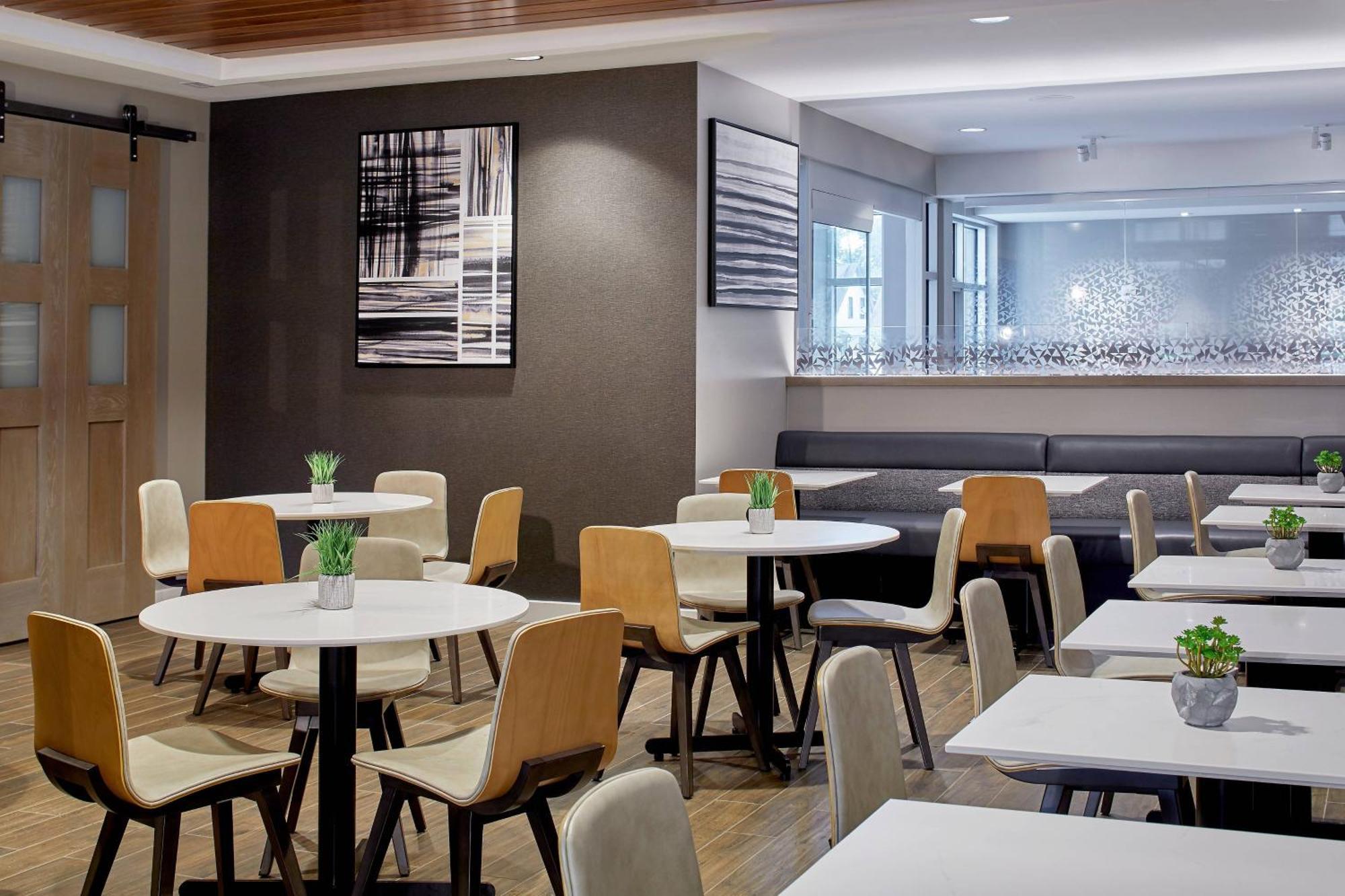 Residence Inn By Marriott Cleveland University Circle/Medical Center Exteriör bild